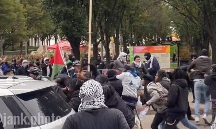 MUST SEE VIDEO: Black Hebrew Israelites Beat Pro-Hamas Muslims in Chicago Street – Lots of “Allahu Akbars” – Police Rush in to Break it Up