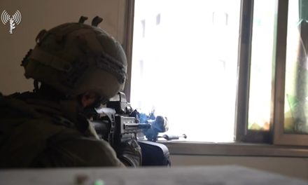 Israeli troops enter Al-Shifa Hospital after killing Hamas terrorists in gate-side firefight